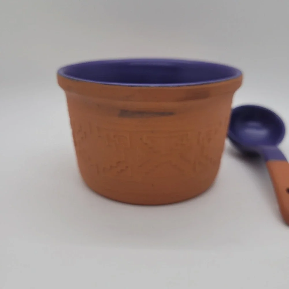 Taco Bell 1998 Kitchen Originals Terracotta Salsa Bowl and Ladle Set